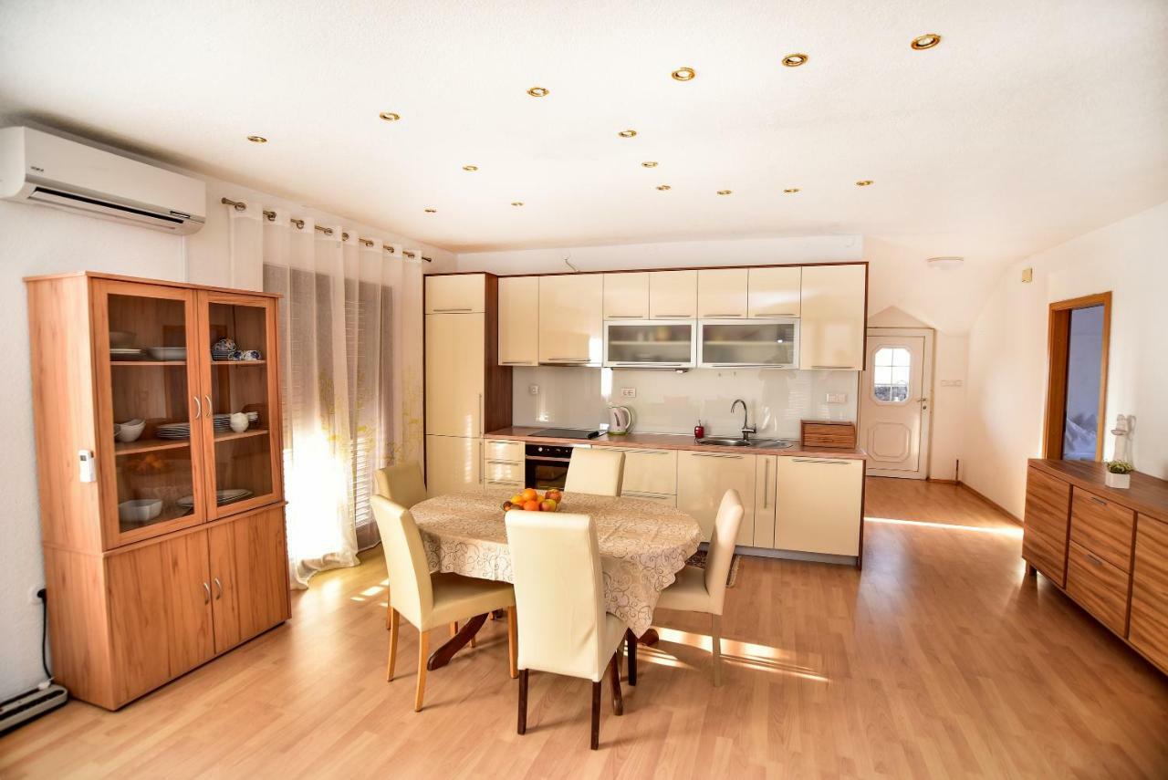 Apartment Anka Zadar Exterior photo